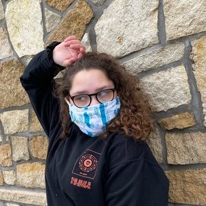 Meet your Posher, Lilia